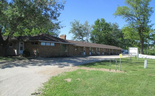 Bad Axe Motel