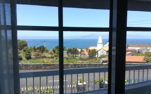 Alojamentos "A Buraca"