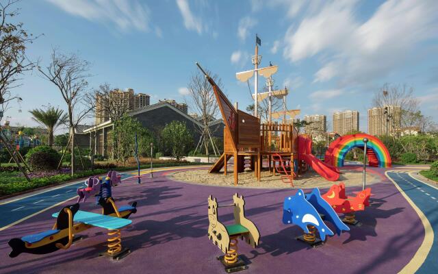 DoubleTree by Hilton Huidong Resort