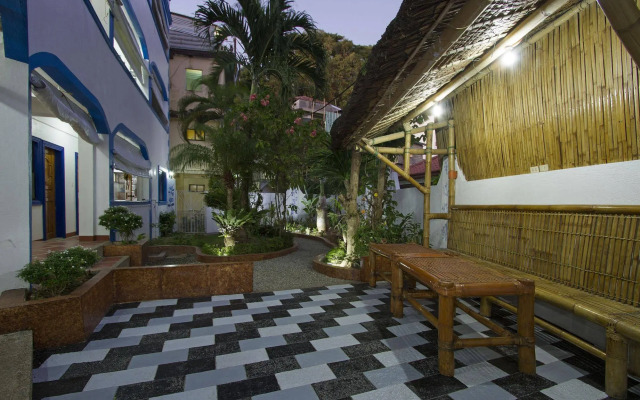 Island Jewel Inn