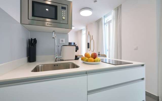 Naranjas y Limones, by Homing U