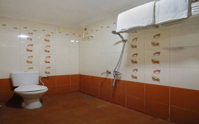 Forest Transit Hotel by OYO Rooms