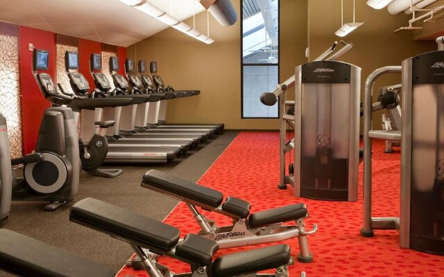 Crowne Plaza College Park - Washington DC by IHG