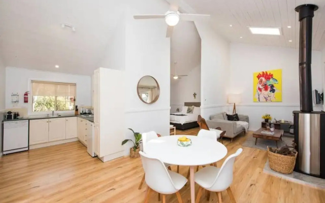 Peppertree Hill Luxury Farm Accommodation