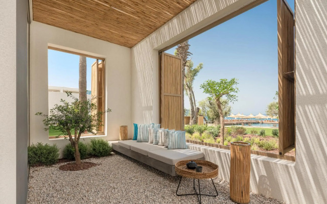 Voyage Torba and Private
