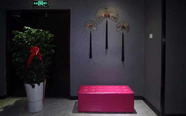 Luoyang Comfort Boutique Hotel
