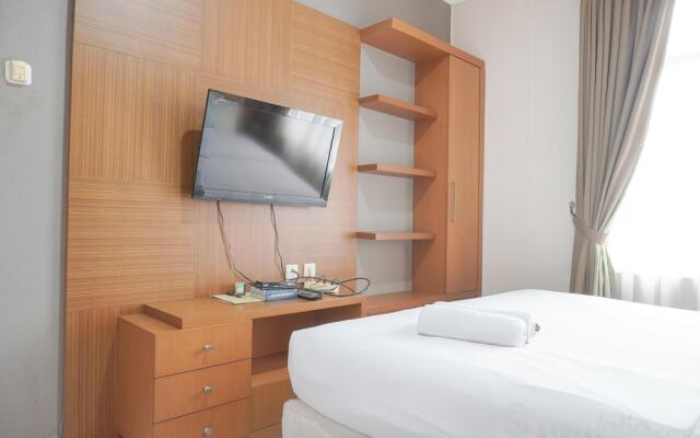 Comfort And Simply Look 1Br At Bellezza Apartment