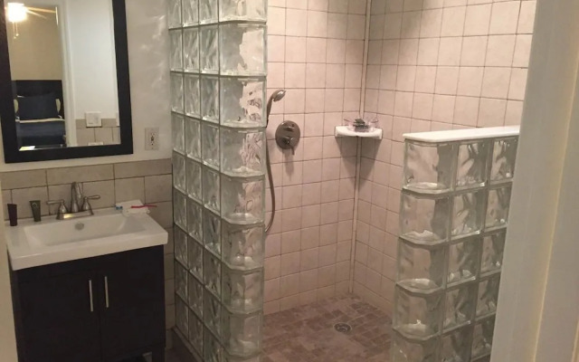 Coral Reef Guesthouse