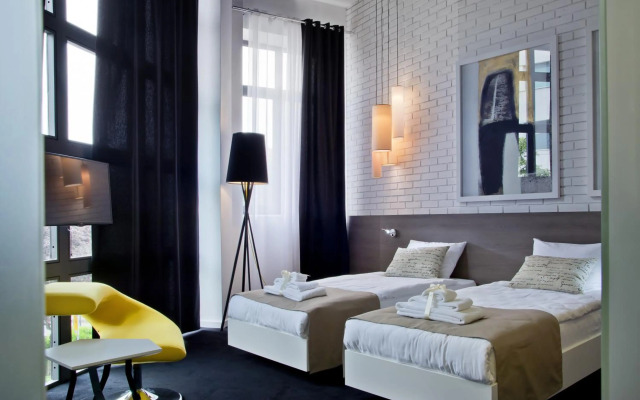 Eter Hotel