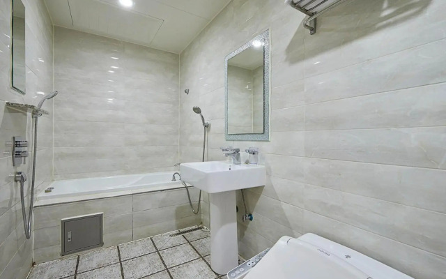 Blixx Hotel
