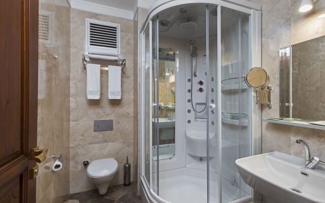 Hotel 1207 Special Class
