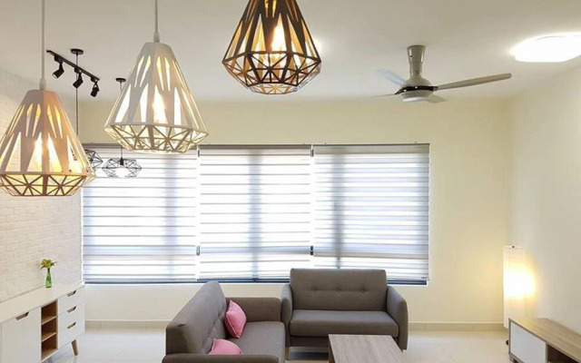 Pandora Homestay II