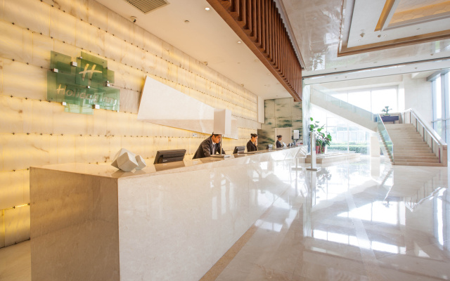 Holiday Inn Beijing Focus Square by IHG – Lobby – Beijing