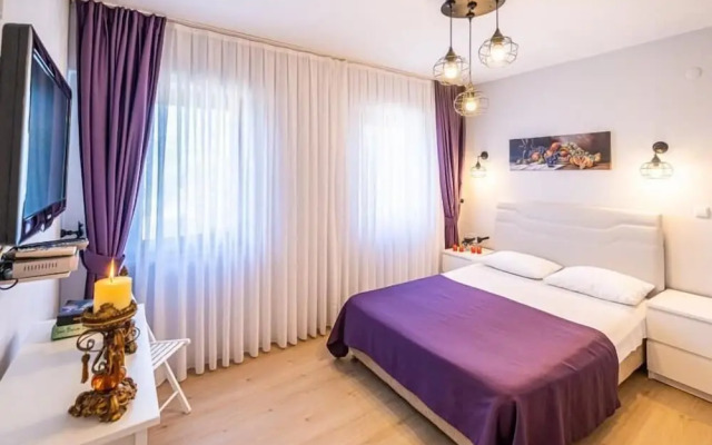 Heredot Otel