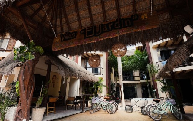 Macondo Raíz Holbox