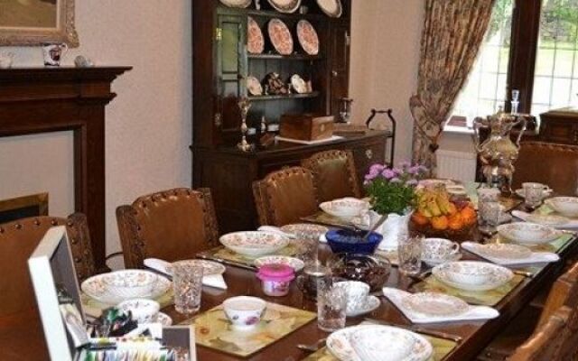 Woods End Bed  Breakfast