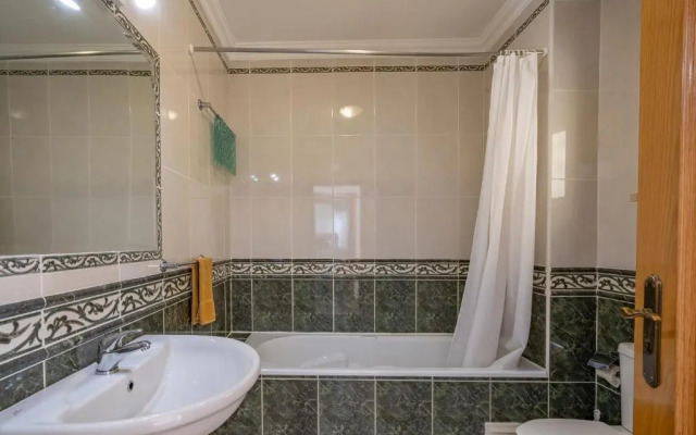 Torre da Aldeia by Umbral