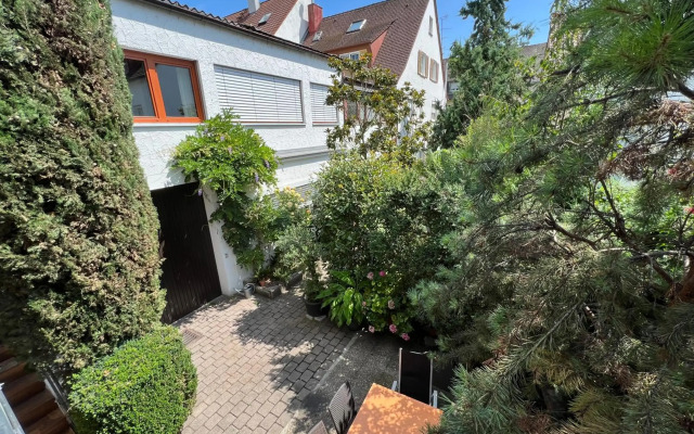 PE Loft Central