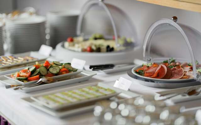 Hotel Bleibtreu Berlin by Golden Tulip