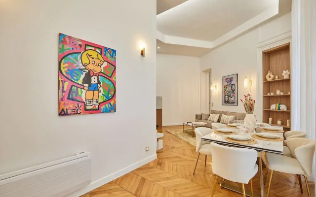 Saint Honore Luxury Apartment With AC