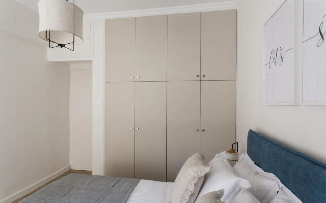 Pristine 1BR Apartment in Ampelokipoi Area by UPSTREET