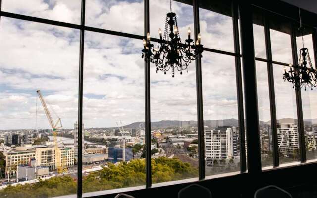 Mercure Brisbane Spring Hill