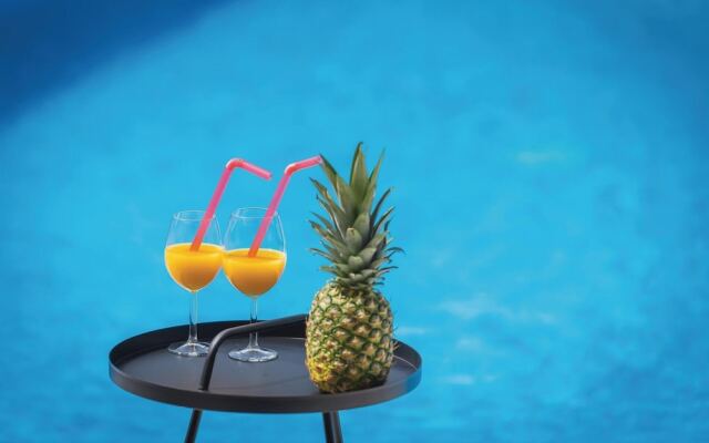 Nice Home in Skradin with Hot Tub, WiFi & 4 Bedrooms