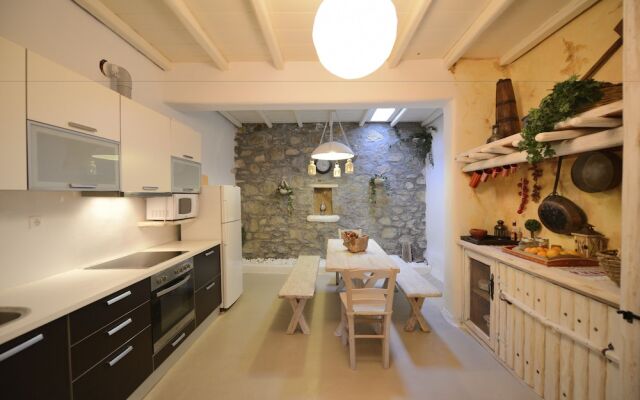 Aiolos Villas