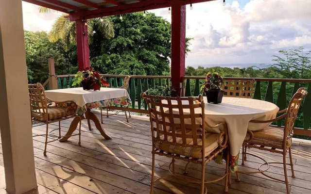 Russell Villas Garden House