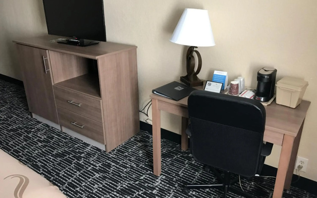 Quality Inn Near Pimlico Racetrack
