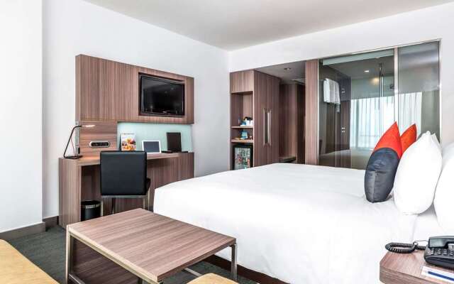 Hilton Garden Inn Bangkok Silom