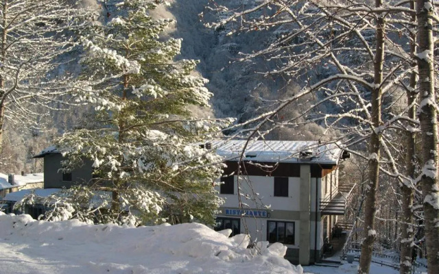 Albergo Ristorante La Villa