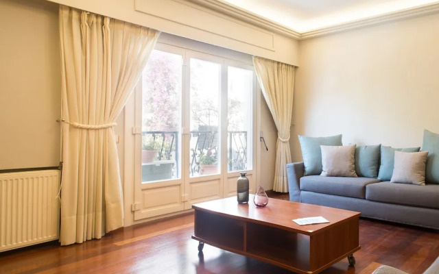 Apartment 130m² - Roof Garden with Acropolis View