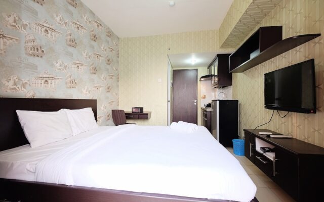 Minimalist Studio Room At Serpong Greenview
