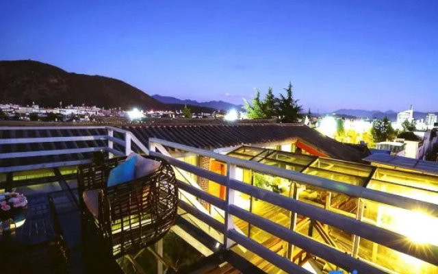 Chengli Chengwai Inn – Outside – Lijiang