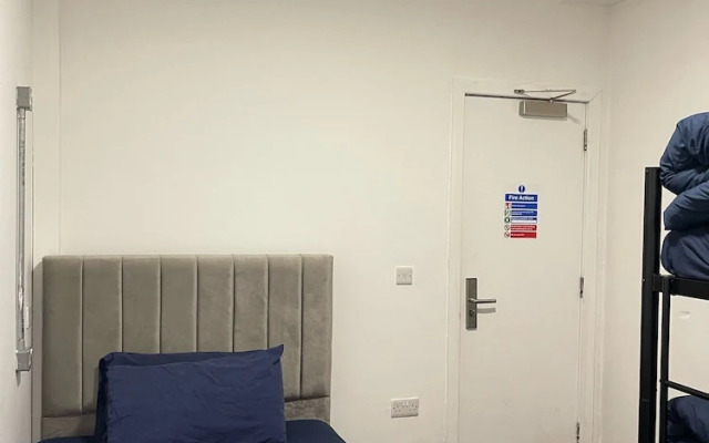 Rahman Hostel - Manchester