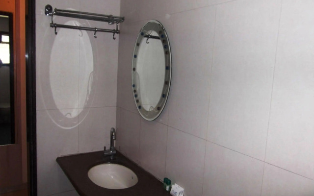 Hotel Neelam Executive