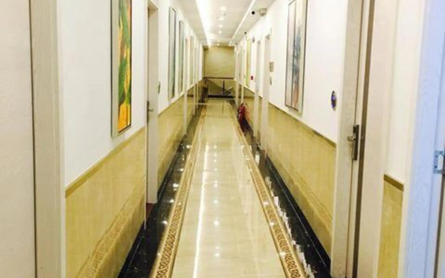 Shenzhen Bao'an International Exhibition Center Yicun Business Hotel
