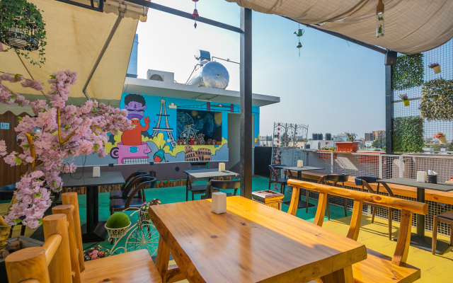 Vihaari 24 Business Hotel