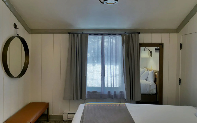 Bright Angel Lodge – Inside the Park