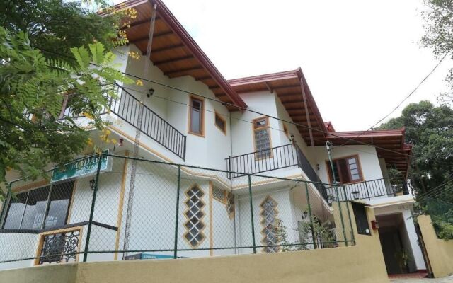 The Springfields Kandy