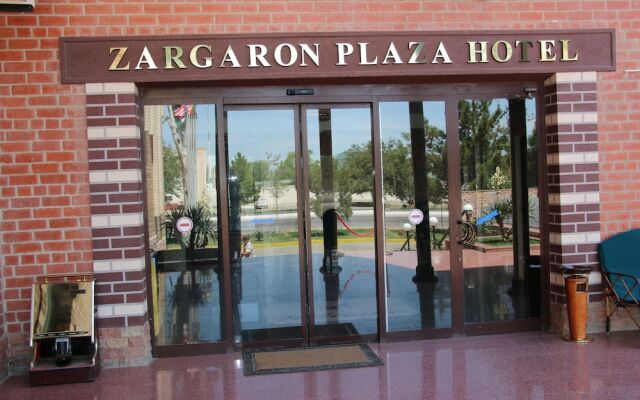 Zargaron Plaza