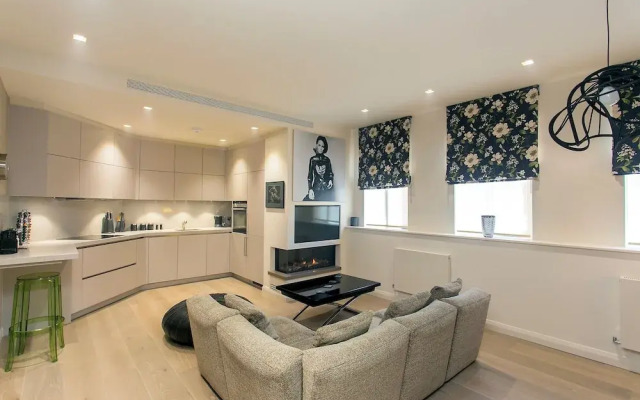 Ultra Modern 1-bedroom Apartment in Soho