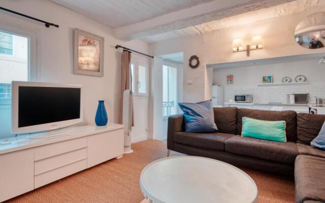 Furnished apartment with balcony in the center of Aix-en-Provence