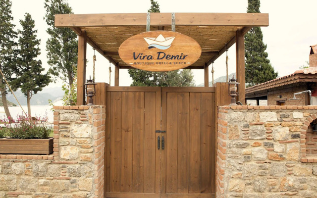 Vira Demir Boutique Hotel & Beach