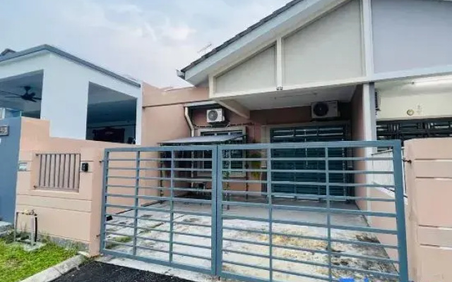 Kulai 3B2R Indahpura Landed House Near JPO