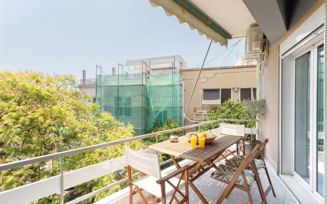 Sun splashed sanctum balconies Acropolis