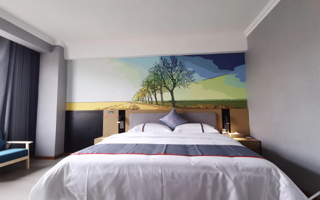 Junyi Chain Hotel (Anqing Tongcheng Haifeng Road)