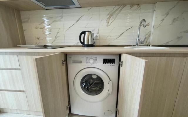 Leo Group BEST LUXURY SUITE 15-324 Sunrise Batumi