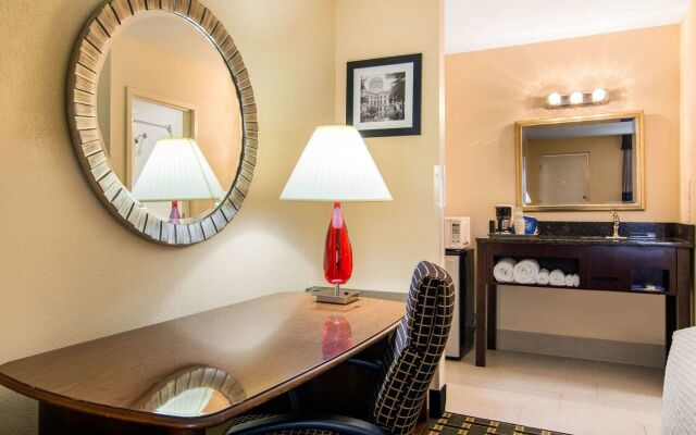 Quality Inn